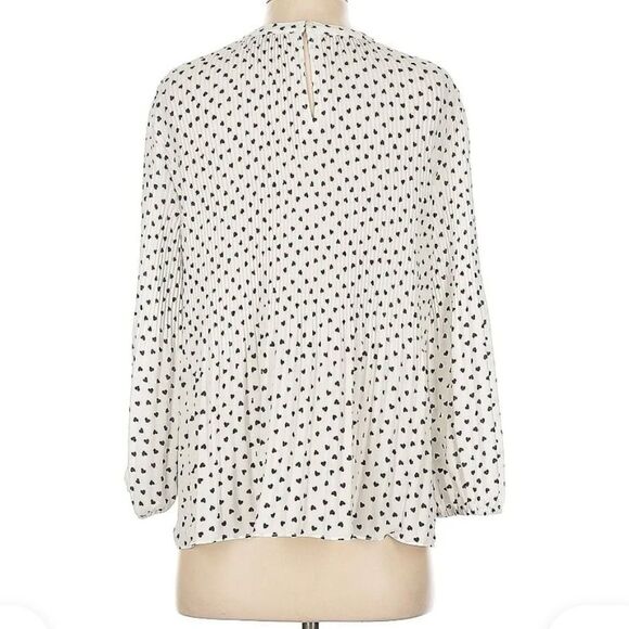 Max Studio Women’s Cream & Black Polka Dot Hearts Long Sleeved Pleated Top SZ L - Picture 9 of 13
